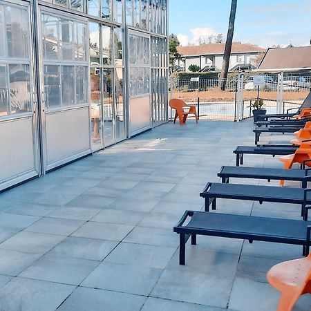 Appartement privée avec jardin et terrasse couverte dans résidence l'estuaire, avec piscine couverte, proche plage Le Verdon-sur-Mer Camera foto